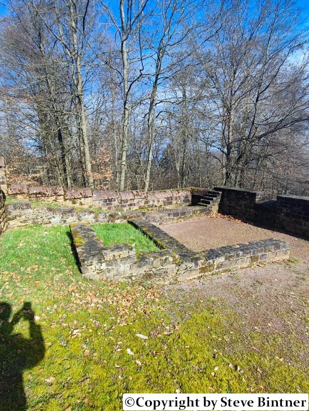 Römischer Tempelbezirk Tawern | Schatzhaus e