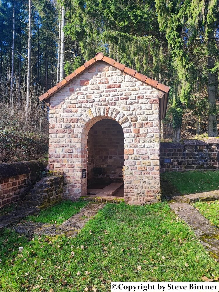 Römischer Tempelbezirk Tawern | Schatzhaus d